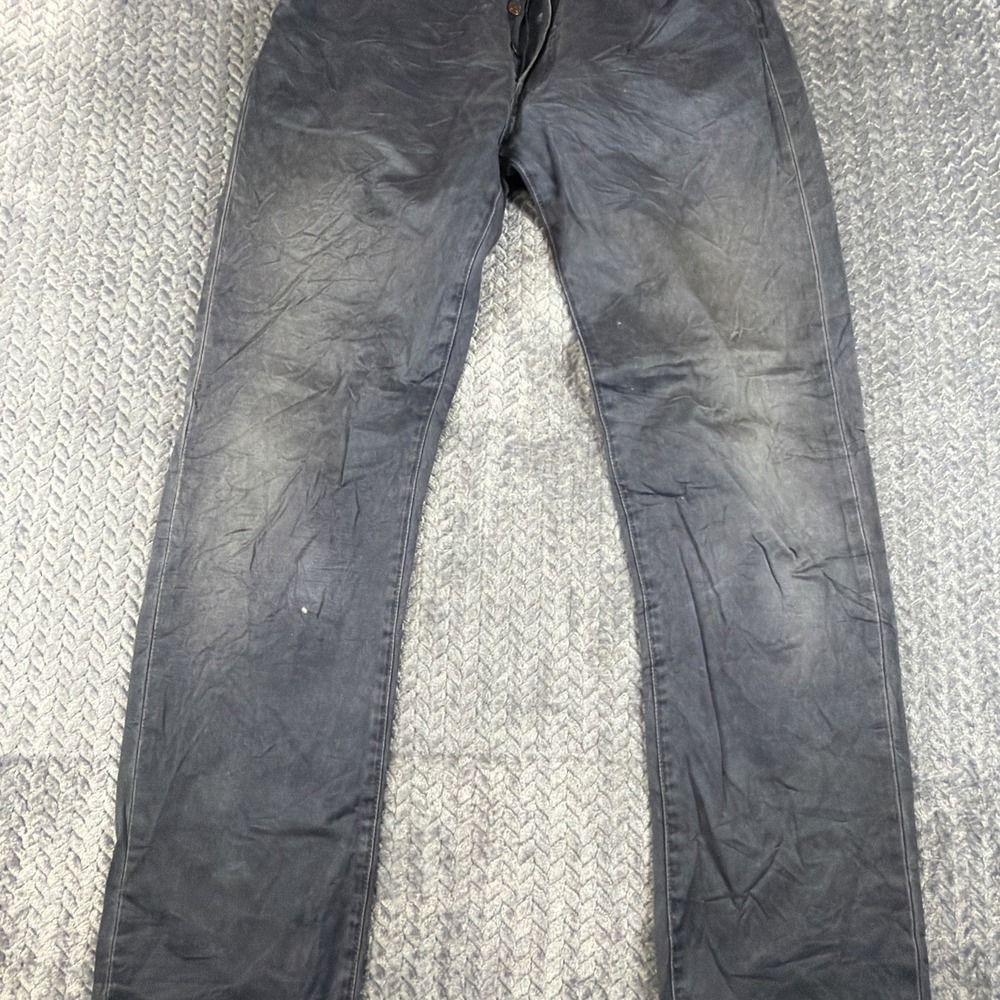 VTG Levi's 551 Men's Jeans, Size 31x34, Dark Wash 100% Cotton, Button Closure.